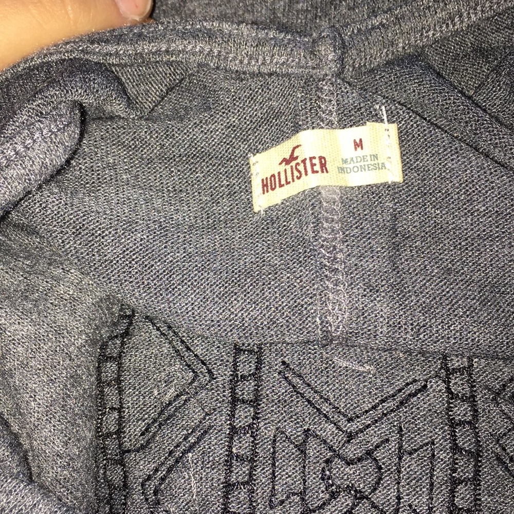 Hollister Embellished Tank Top - Picture 4 of 4